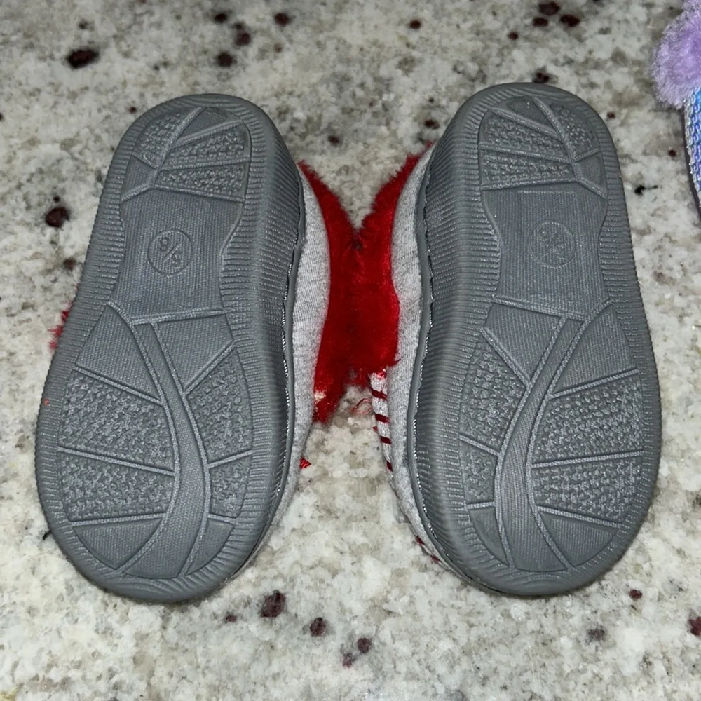 2 Pair Of Little Girl Slippers